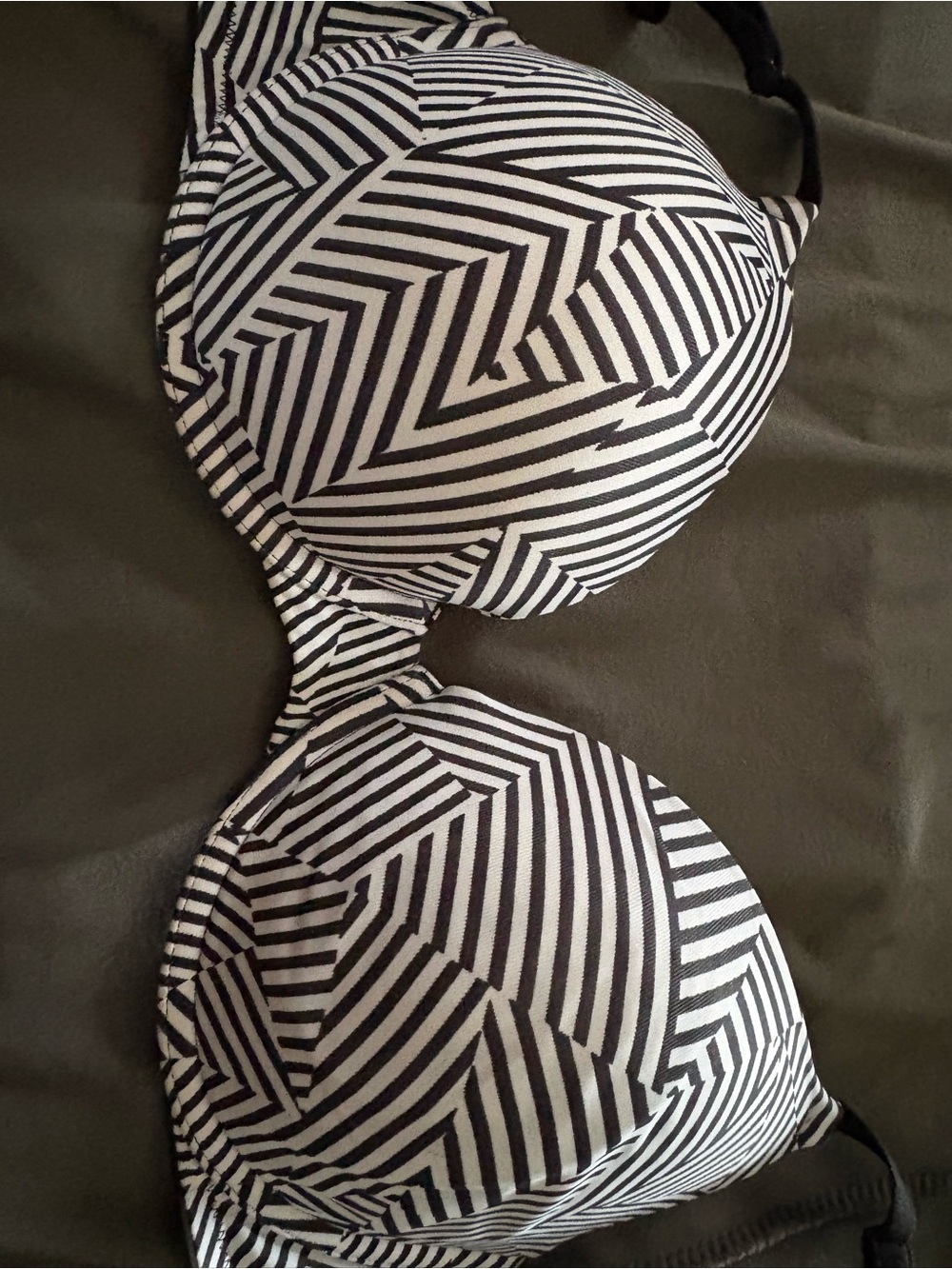 Victoria's Secret Black and White Geometric T-Shirt Bra